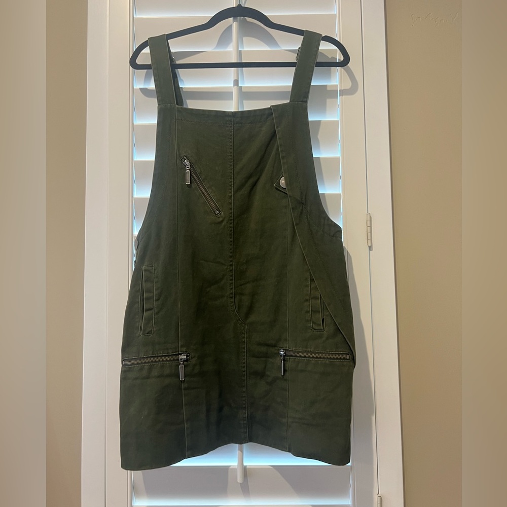 Green dress